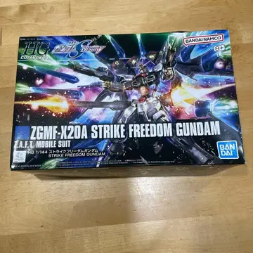 HGCE 1/144 스트라이크 프리덤 건담 SEED DESTINY