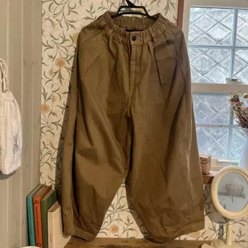 카키 베이지 서커스 팬츠 허리밴딩