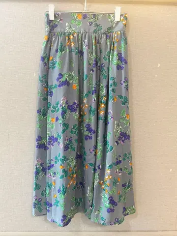 [ 새상품급 ] Tiara 꽃무늬 롱 스커트 3