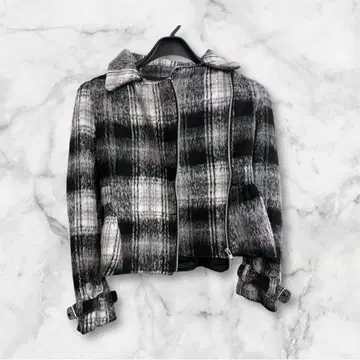 GYDA 체크 무늬 집업 자켓