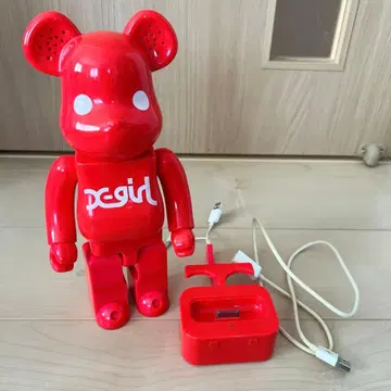 BE@RBRICK X girl 도킹 스피커