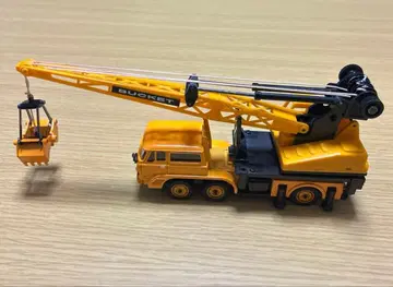 다이아펫 대형 버킷 크레인