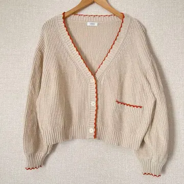LOWRYS FARM [ Free ] 베이지 V넥 가디건