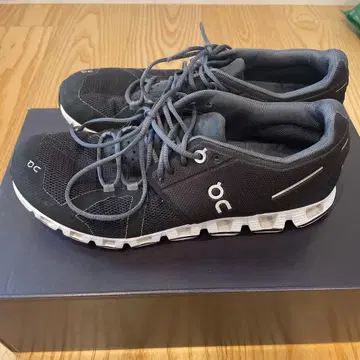 On 러닝화 블랙 W7.5 24.5cm