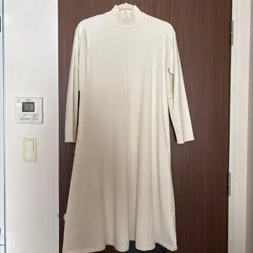 쿠미쿄쿠 롱 니트 원피스 하이넥