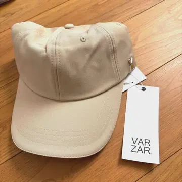 VARZAR 베이지 캡