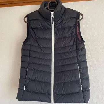 블랙 다운 베스트 (슬리브리스)