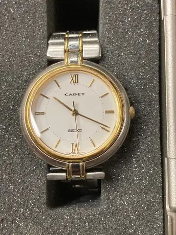 SEIKO CADET 손목시계 쿼츠