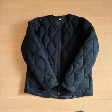 PARTICULAR 블랙 다운 자켓