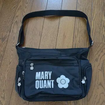MARY QUANT 6포켓 블랙 숄더백