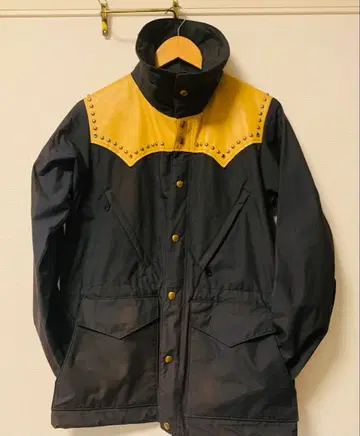 록키 마운틴 x 론 헤르만 마운틴 후드티 36 스터드 가죽