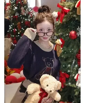 새상품 Darich 다리치 포인트 컬러 D 베어 니트탑