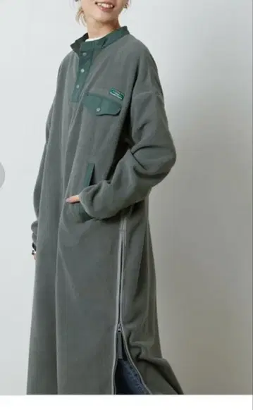 FREAK'S OUTDOORS 플리스 원피스 그레이 미사용