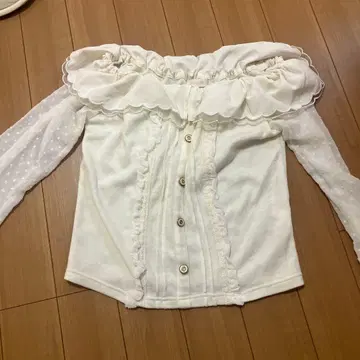 LIZ LISA 오프숄더 프릴 긴팔 상의