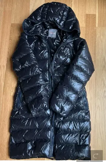 DUVETICA 후드 부착 블랙 다운 자켓