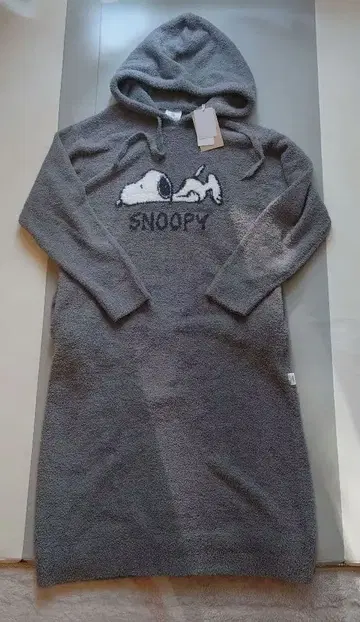 SNOOPY 그레이 룸웨어 젤라또피케