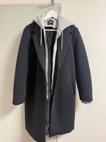 ZARA 후디 자켓 코트