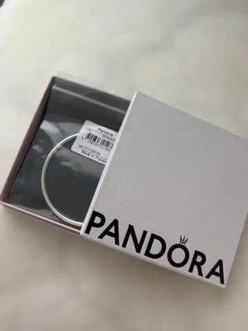 [ 미사용 ] Pandora 실버 팔찌 19cm