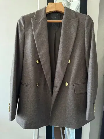 NOBLE 울 플라노 피크 라펠 자켓 34