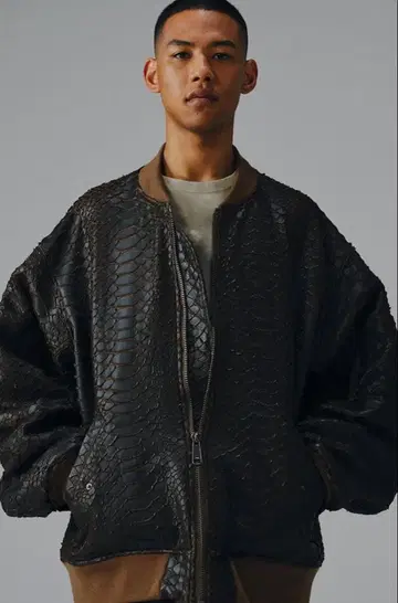 children of the discordance 가죽 자켓