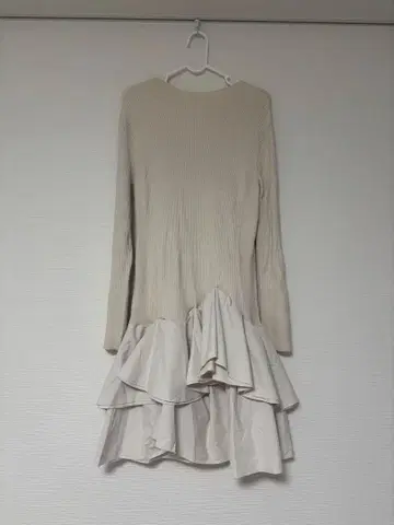 아르페쥬 스토리 타프타 도킹 미니 원피스