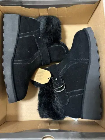 BEARPAW 블랙 어그 부츠