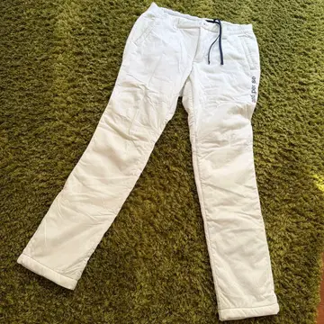 앤퍼시 화이트 팬츠 L 사이즈