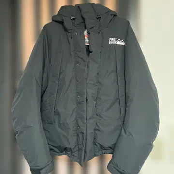 FIRST DOWN 블랙 다운 자켓 L 사이즈
