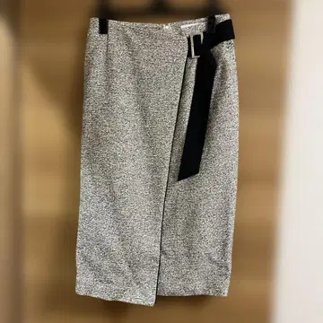 BOSCH 랩 스타일 타이트 스커트