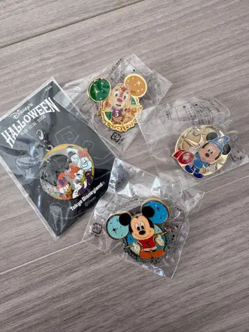 디즈니 핀 배지, 키링 세트