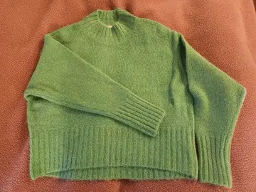 COS 그린 니트 스웨터 EUR S