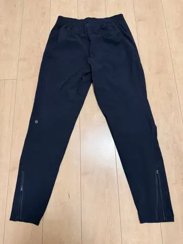 착용 3회 룰루레몬 Pace Breaker 팬츠 S