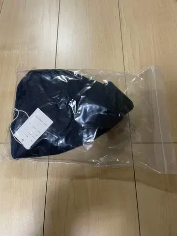 새상품 크렙스큐어 crepuscule 니트 모자 블랙