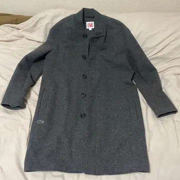 LACOSTE 그레이 체스터 코트 M 사이즈