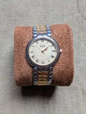 Bentley 아날로그 손목시계