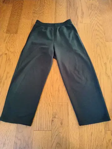 UNIQLO 맨투맨 와이드 팬츠