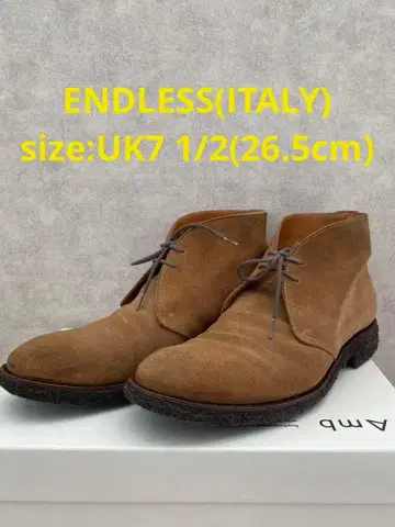 ENDRESS의 스웨이드 처카 부츠