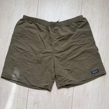 Patagonia 올리브 숏팬츠 배기즈 롱 7인치