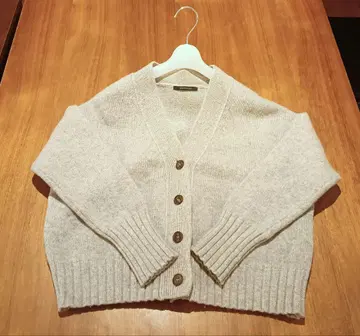 MACPHEE 그레이 버튼 가디건