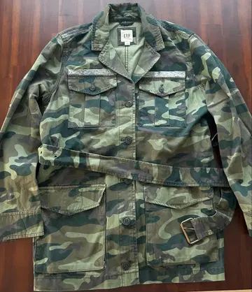 GAP 카모플라주 패턴 밀리터리 자켓 벨트 조정 가능 오버 사이즈 M