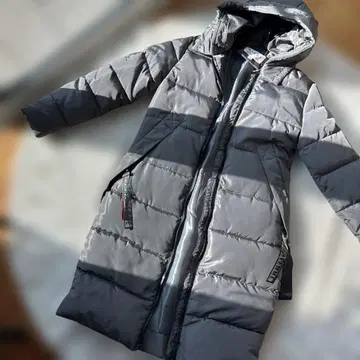 M.S.K.Z.X 그레이 다운 자켓 M 사이즈