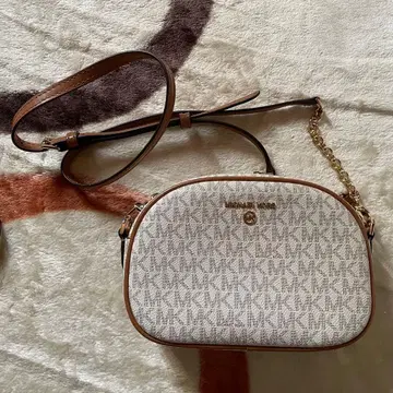 Michael Kors 숄더백 화이트/베이지