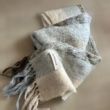 페이턴트 플레이스 모헤어 니트