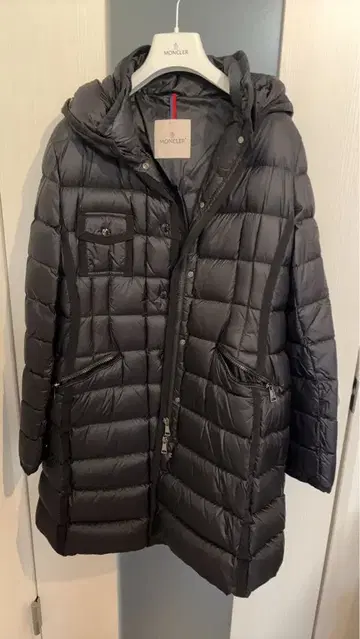 MONCLER 블랙 다운 자켓