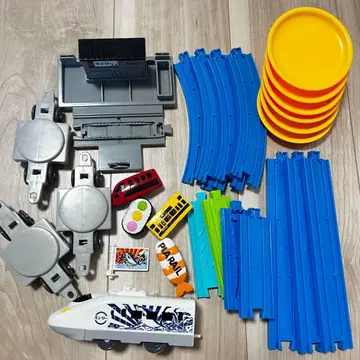 타카라토미 극! 배달해! 스시로 x 프라레일