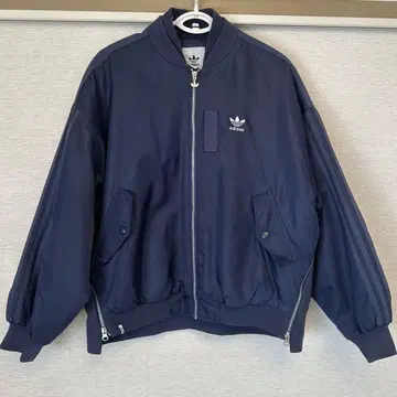 adidas 네이비 MA-1 자켓 M 사이즈