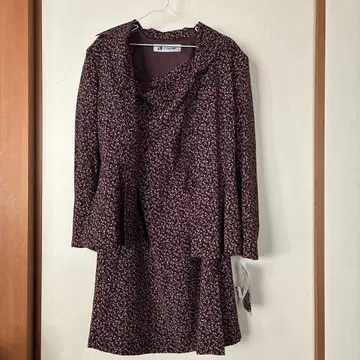 꽃무늬 브라운 심플 셋업 자켓 스커트