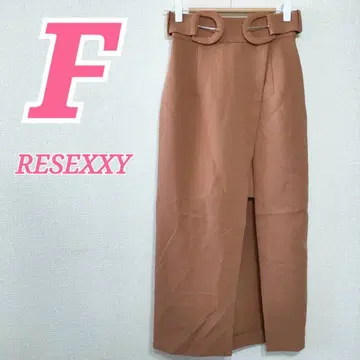 RESEXXY 브라운 레이어드 플레어 스커트 캐주얼 코디