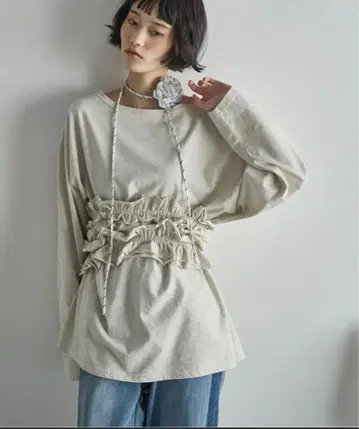 [ THE YON ] 프릴 뷔스티에 세트 루즈핏 T