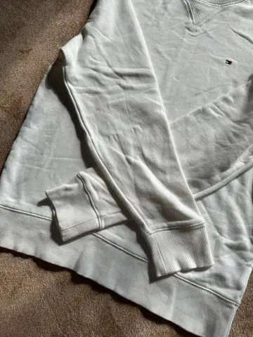 [ Tommy Hilfiger ] 화이트 맨투맨